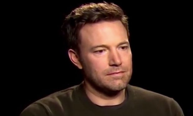 Melhores do Mundo - People are being mean by making mashups of sad Ben Affleck s reaction to Batman v Superman reviews
